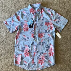 **Brand New-Never Worn ** Men’s Izod Saltwater button down shirt